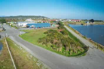 Central Freehold Industrial Land 