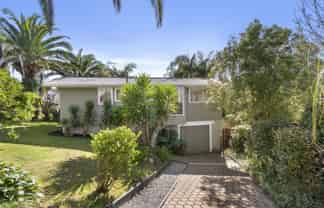 23 Saint Leonards Road, Kelston