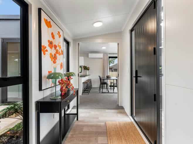 16 Churchill Terrace, Waiuku