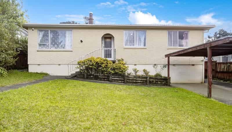 16 Wanita Place, Totara Vale