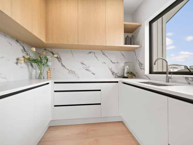6 Awaiti Way, Orewa