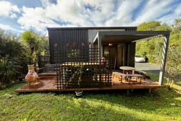 5 Cross Street, Raglan