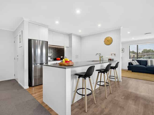 16 Austin Reid Avenue, Carterton