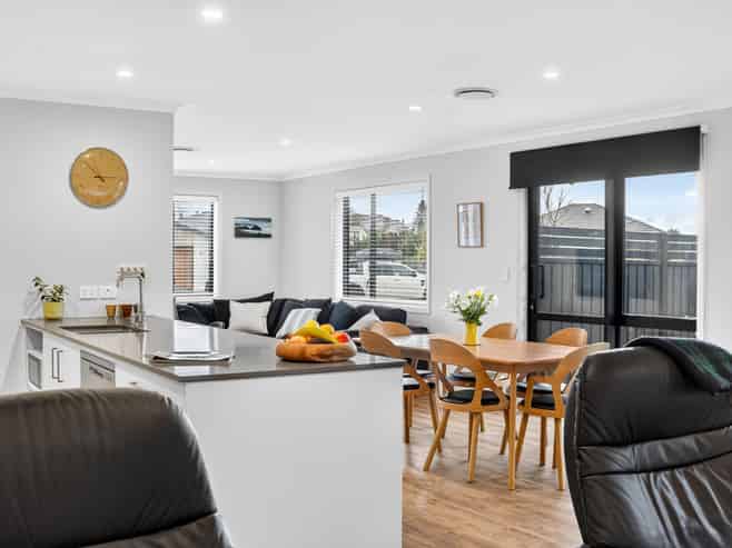 16 Austin Reid Avenue, Carterton