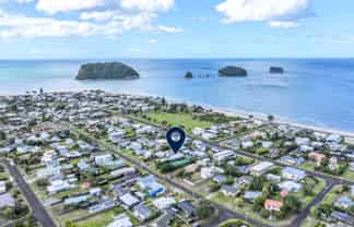 216 Given Avenue, Whangamata