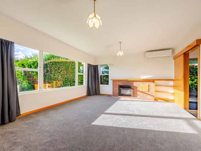 1303 Briggs Place, Mayfair