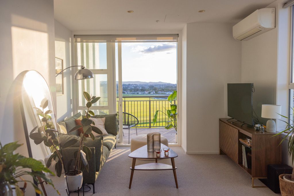 First In, First Served - Incredible Value Below CV - Widok 4