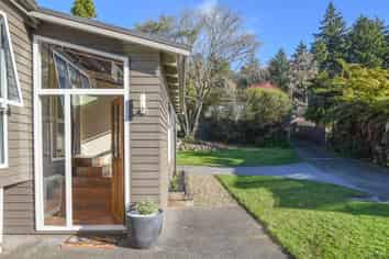 86 Tarawera Road, Lynmore