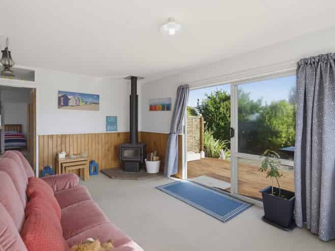 590 Waitarere Beach Road, Waitarere Beach