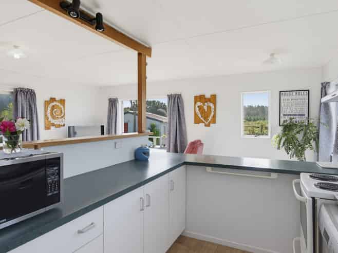 590 Waitarere Beach Road, Waitarere Beach