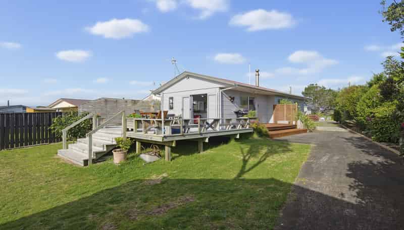 590 Waitarere Beach Road, Waitarere Beach