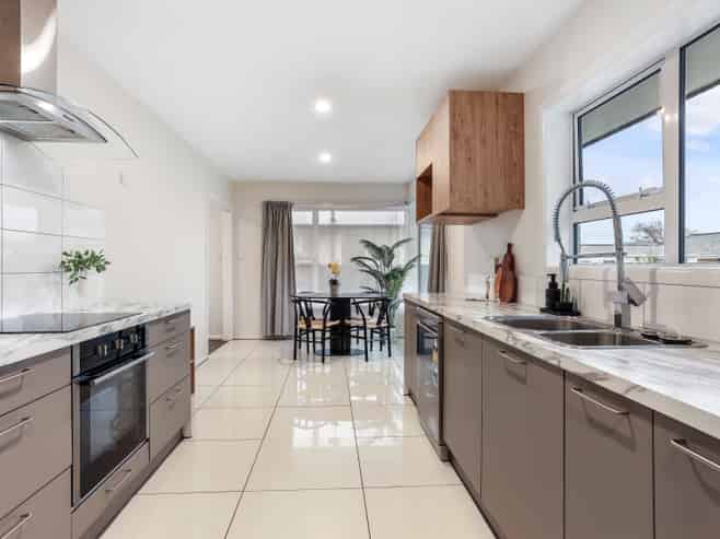 22 Skerten Avenue, Hornby