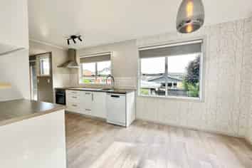209 Levers Road, Matua