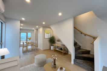 13/9 Aeroview Drive, Beach Haven