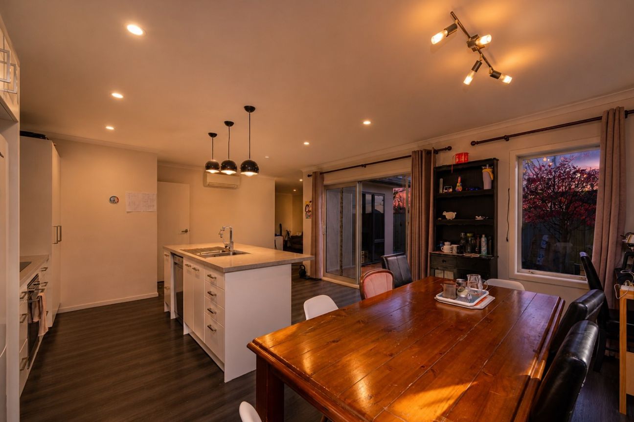 Modern, Spacious & Surprisingly Private - Widok 3