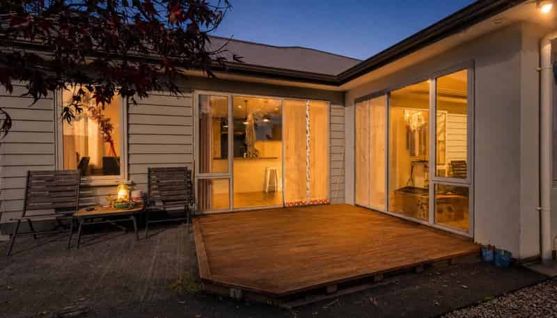 2 Cardiff Street, Awapuni
