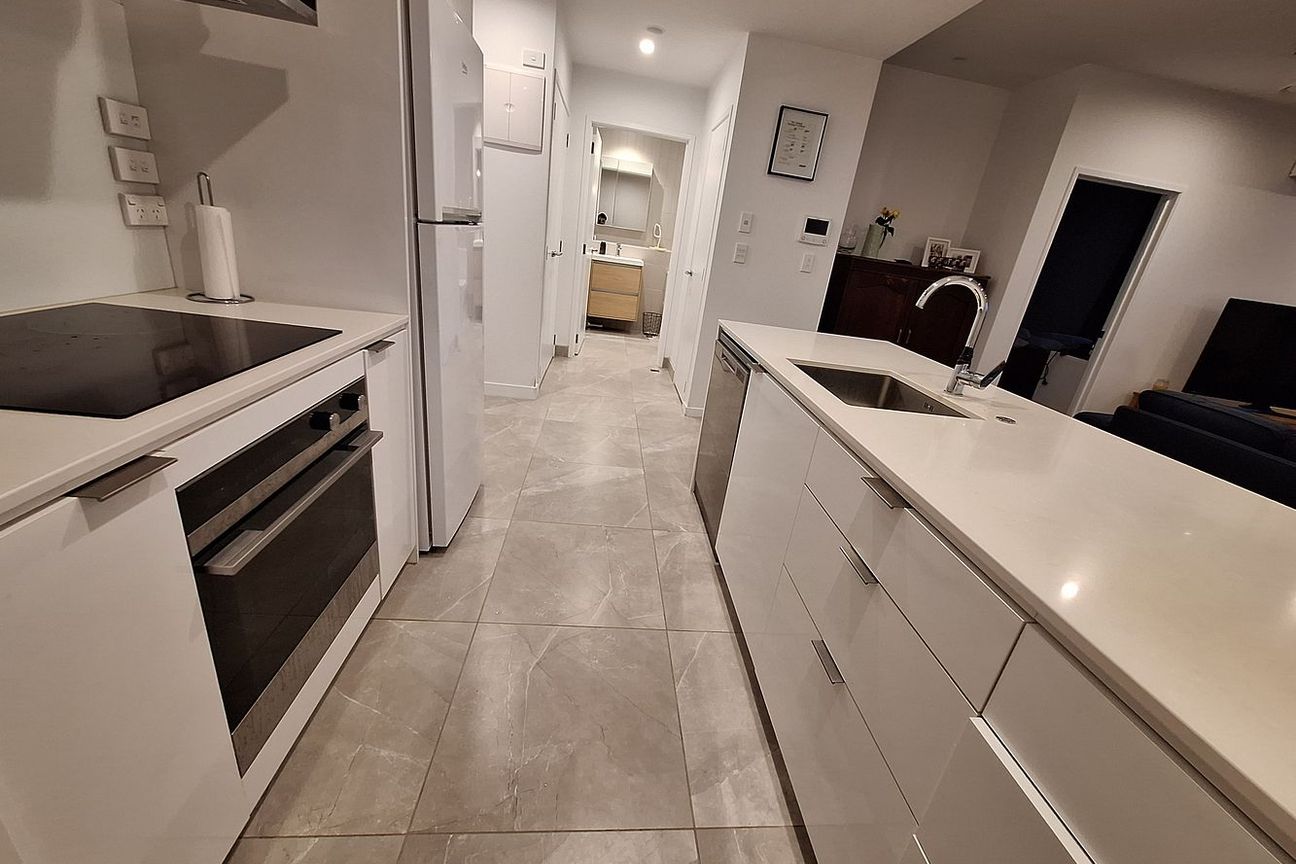 Modern Apartment - Great Suburb!- Short Term - Aanzicht 6