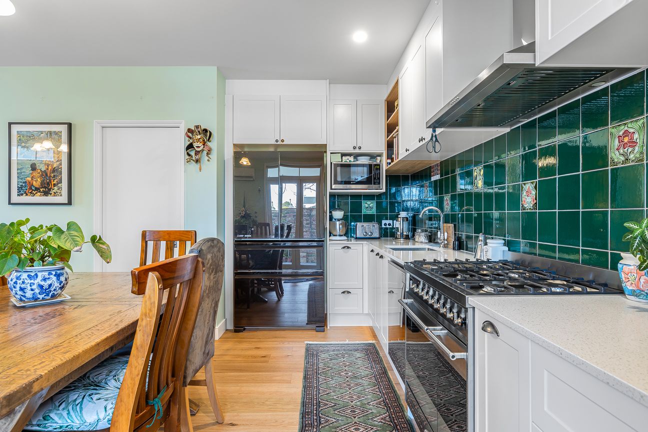 Colonial-Style Townhouse in Prime Location - Ansicht 6