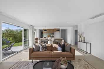 403 Tukapa Street, Hurdon