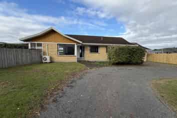 114 Avenue Road North, Morrinsville