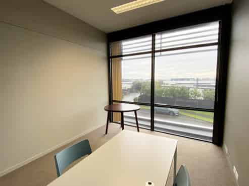 Coastal convenience, professional presence