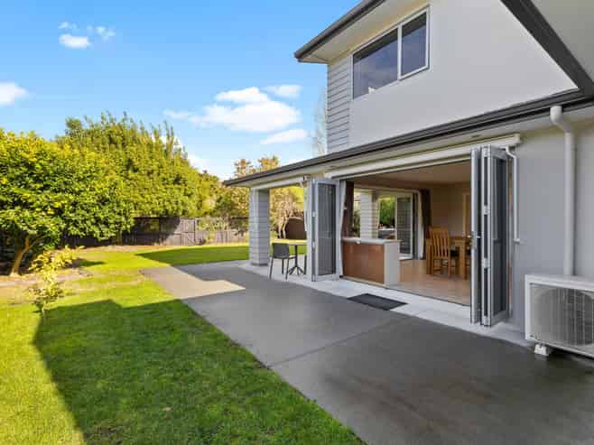 72 Jellicoe Drive, Hamilton East