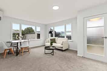 3/124 Huxley Street, Sydenham