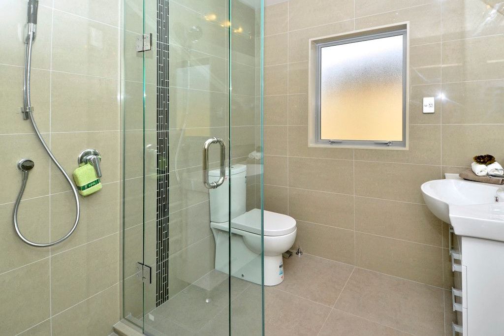 Modern Family Home in Desirable Karaka Harbourside - Widok 6