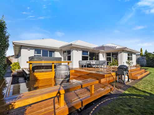 6 Northpoint Way, Bell Block