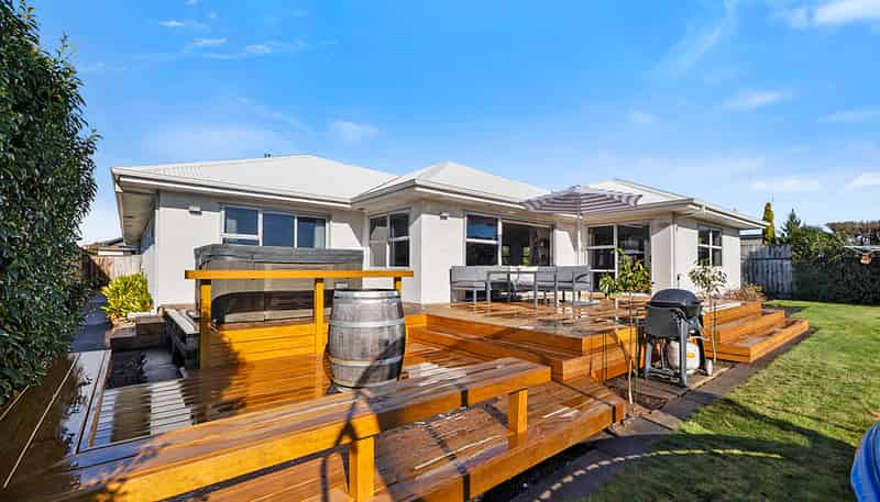 6 Northpoint Way, Bell Block