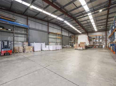 High-Profile Industrial | Motorway Frontage