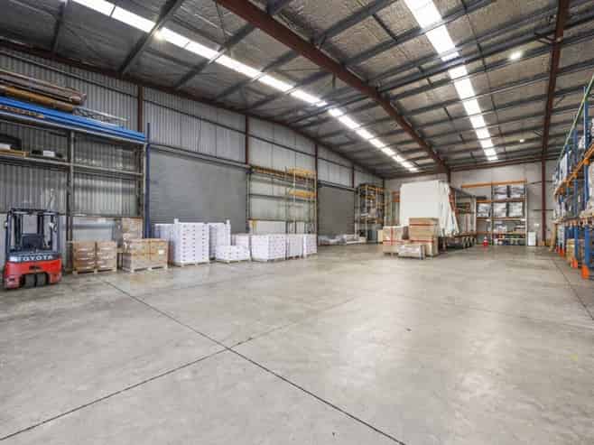 High-Profile Industrial | Motorway Frontage