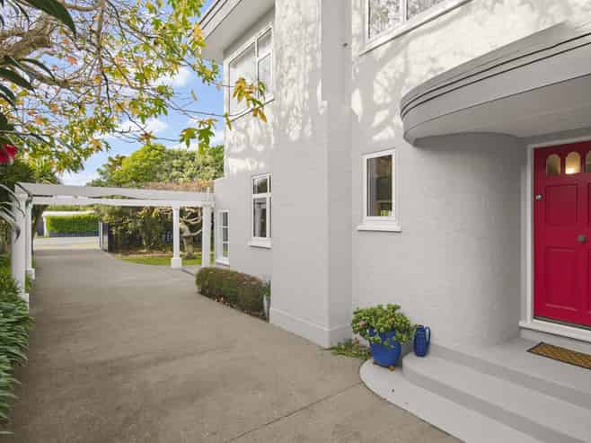 335 Kapiti Road, Paraparaumu Beach