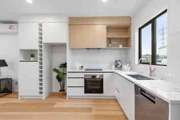 10 Longview Oak Lane, Rosehill