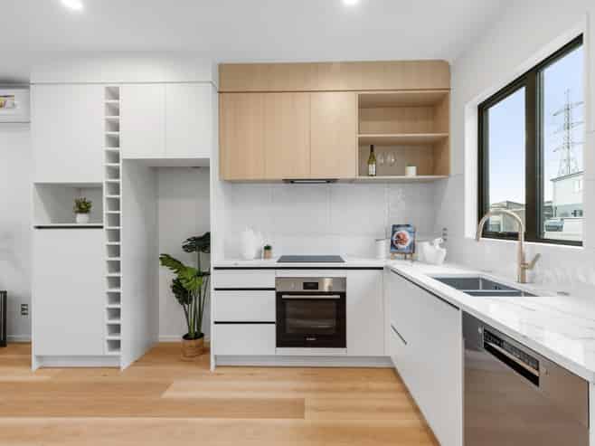 10 Longview Oak Lane, Rosehill