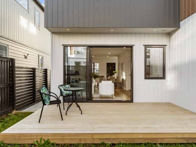 10 Longview Oak Lane, Rosehill