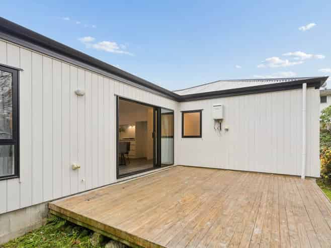 65A Woodside Road, Massey