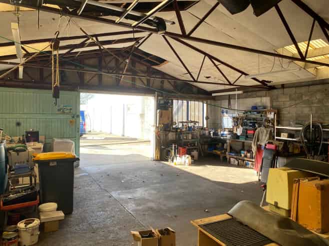 Profile Commercial Yard with Office & Workshop