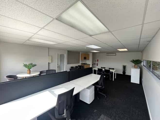 Practical First Floor Unit