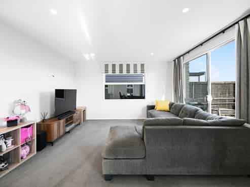 7 Lavinias Way, Chartwell
