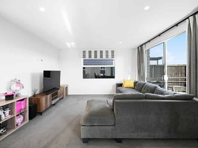 7 Lavinias Way, Chartwell
