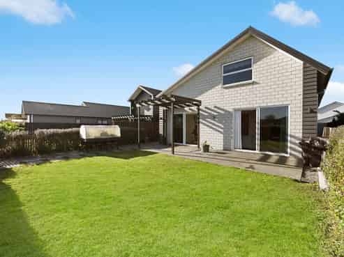 7 Lavinias Way, Chartwell