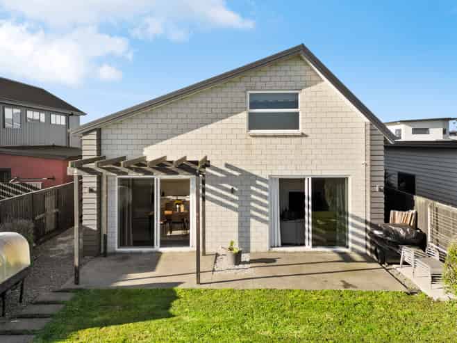 7 Lavinias Way, Chartwell
