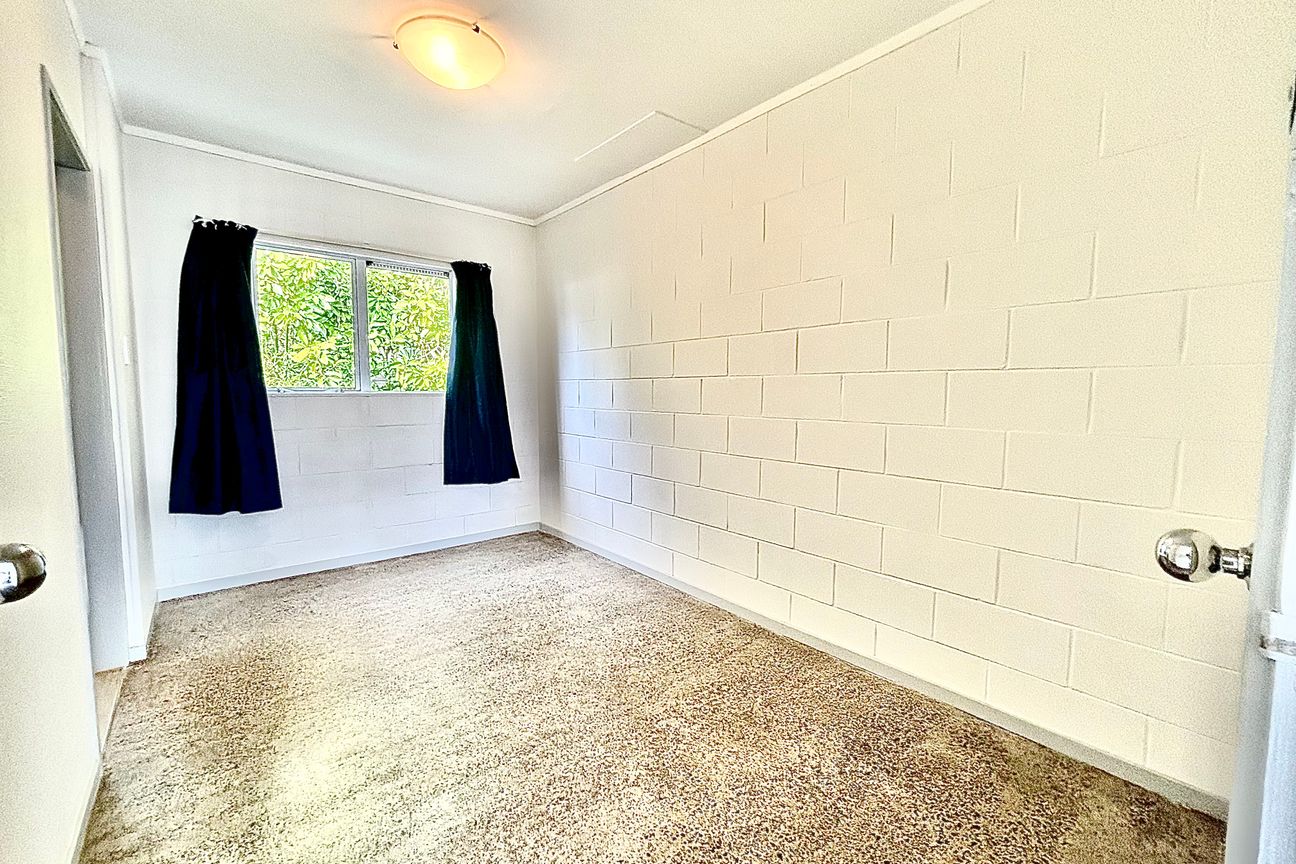 Spacious 1 bedroom, 1 bathroom with allocated 2 off-street parking - View 5