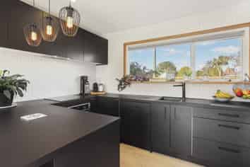 43 Veitches Road, Casebrook