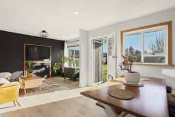 43 Veitches Road, Casebrook
