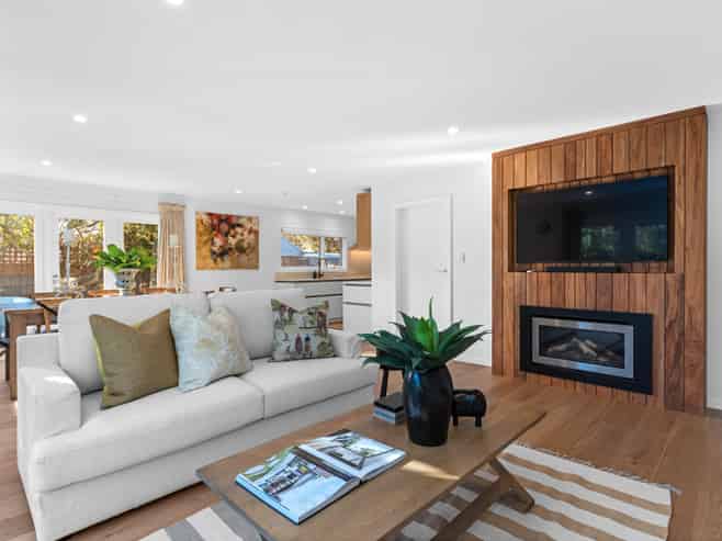 52B Memorial Avenue, Fendalton