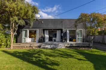 12 Rimutaka Street, PARAPARAUMU