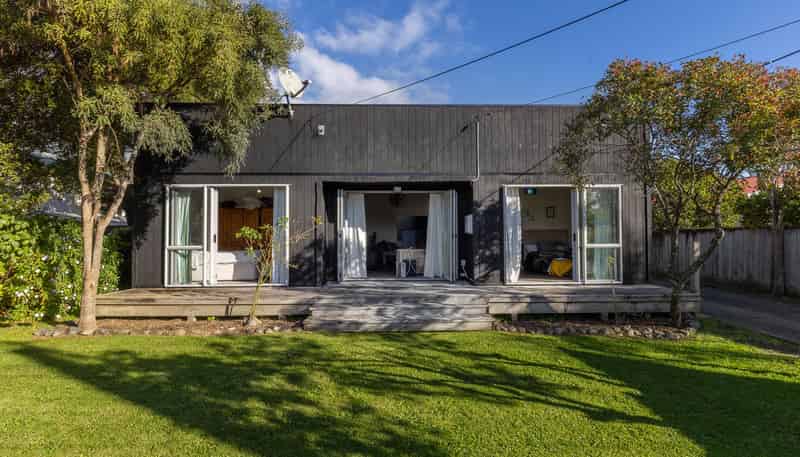 12 Rimutaka Street, PARAPARAUMU
