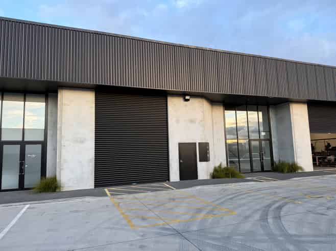 Warehouse plus Office